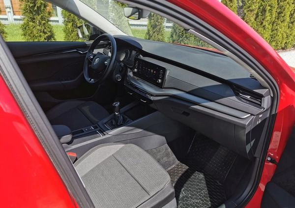 Skoda Octavia cena 89990 przebieg: 61200, rok produkcji 2021 z Grodzisk Mazowiecki małe 379